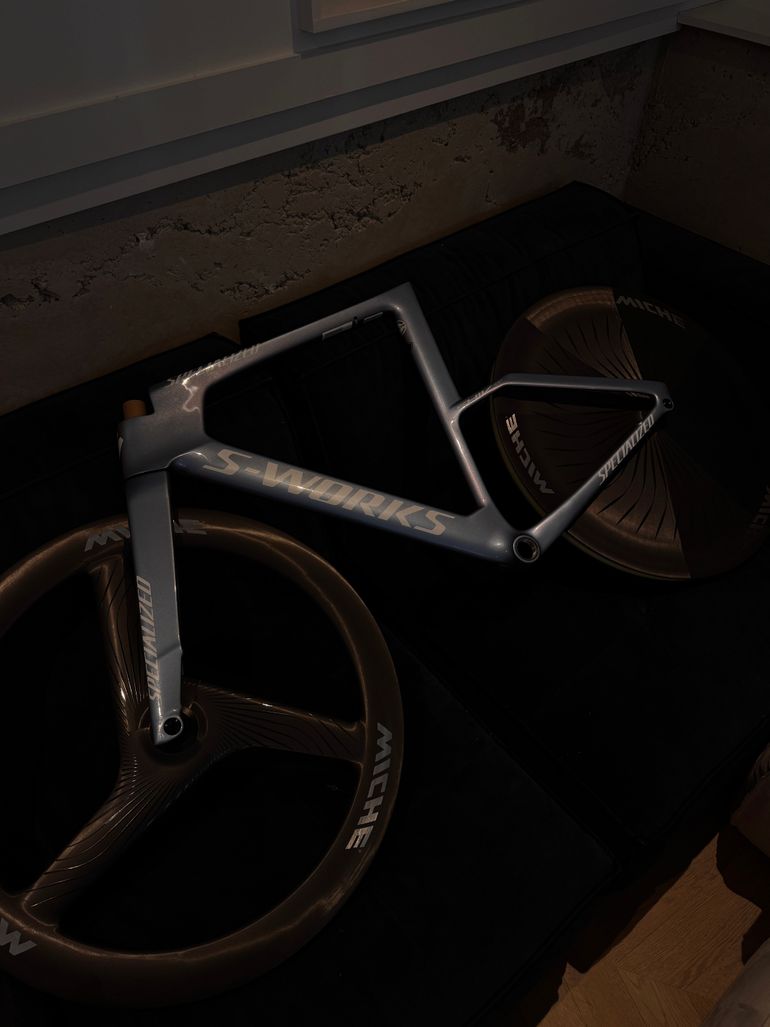 Used Miche Kleos Wheelset 2025 bike — image 3 of 3