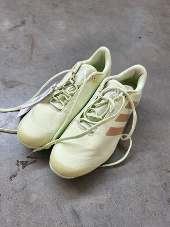Brugt Adidas The Road Shoe 2025 bike