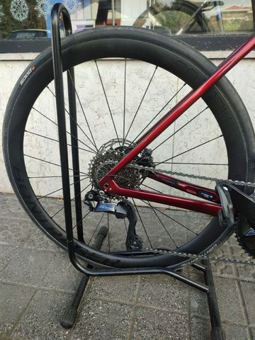 Käytetty Bontrager Aeolus Pro 37 2024 Wheels