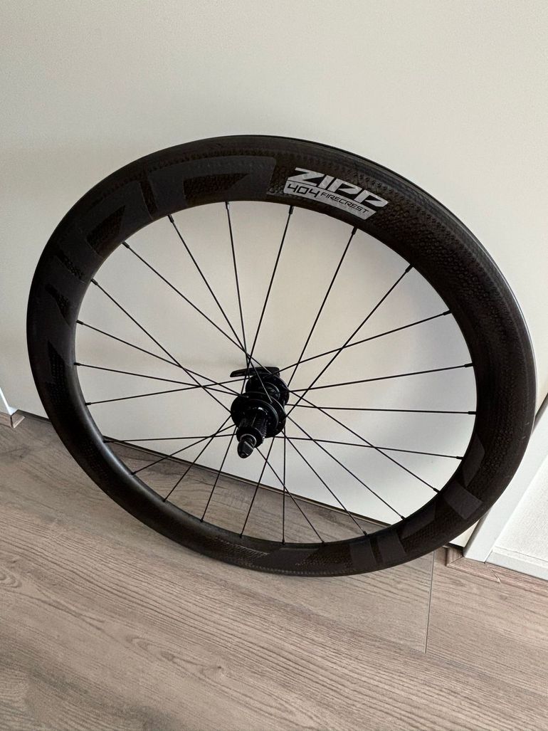 Brugt Zipp 404 Firecrest 2021 bike — billede 4 af 5