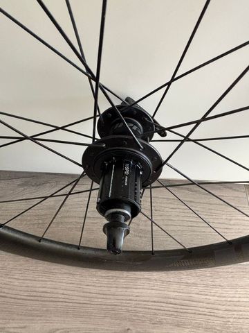 Gebrauchtes Zipp 404 Firecrest 2021 bike — Bild 5 von 5