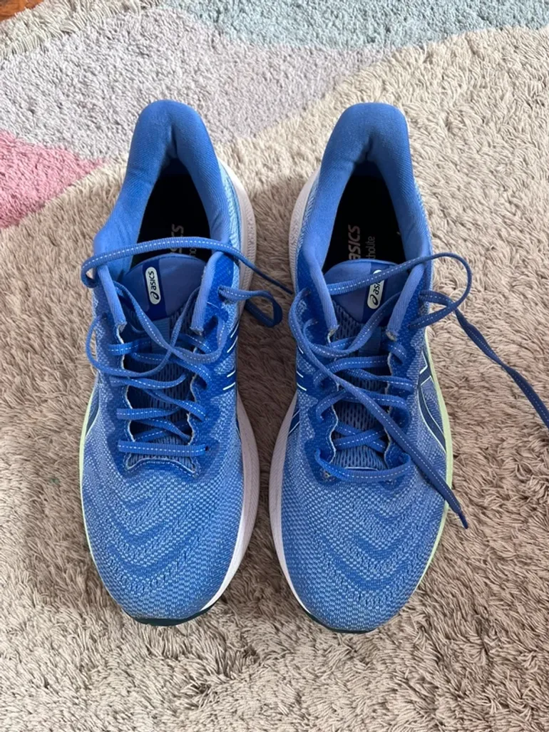 Used Asics Shoes bike — image 4 of 8