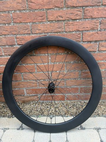 Used Shimano Wheels 2025 bike — image 3 of 15