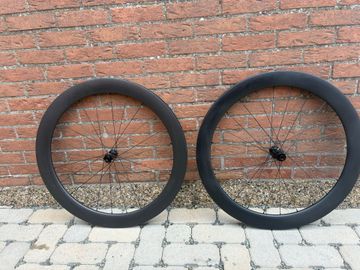 Used Shimano Wheels 2025 bike — image 6 of 15