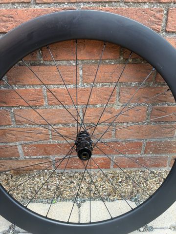 Used Shimano Wheels 2025 bike — image 5 of 15