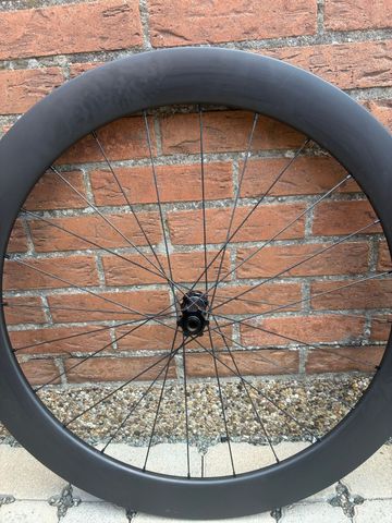 Used Shimano Wheels 2025 bike — image 2 of 15