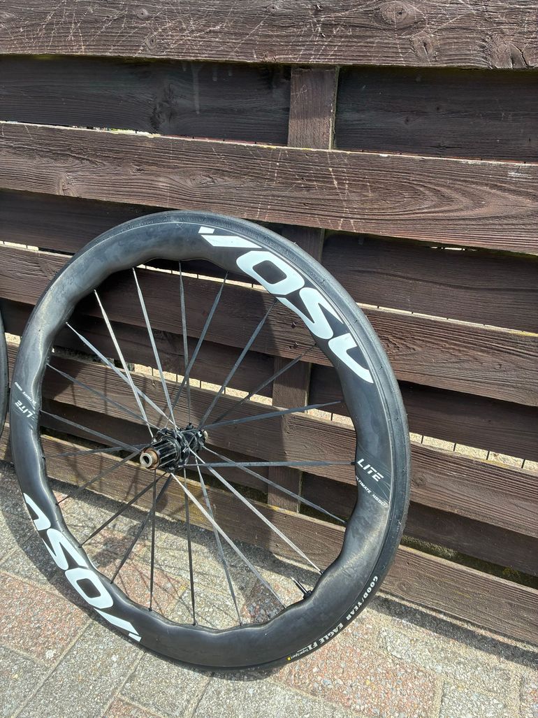 Used Shimano Wheels 2025 bike — image 6 of 8