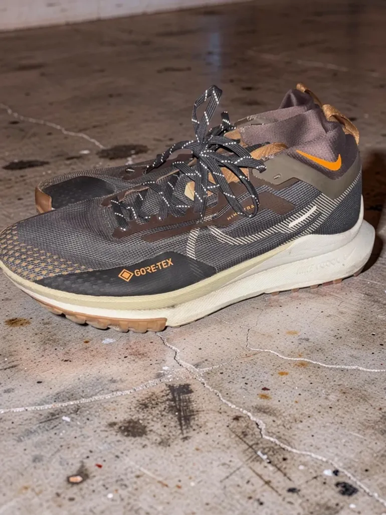 Used Pegasus Nike React Trail 4 GORE-TEX bike — image 2 of 2