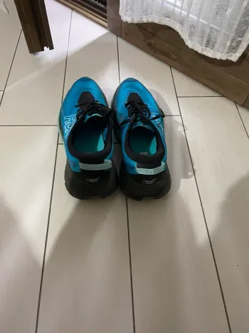 Used Hoka Mafate 5 bike — image 5 of 6
