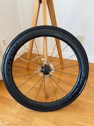 Used Roval Rapide CLX 2 Wheels 2024 bike — image 5 of 7