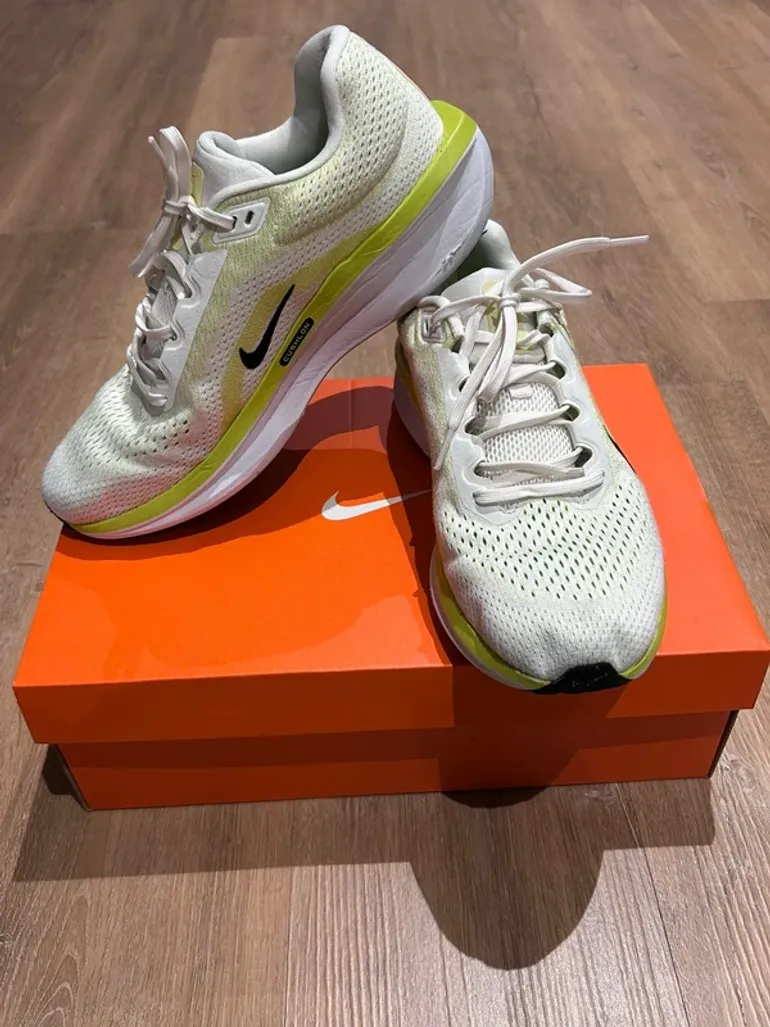 Used Nike Winflo 11 bike — image 3 of 6