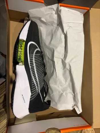 Used Nike Air Zoom Tempo bike
