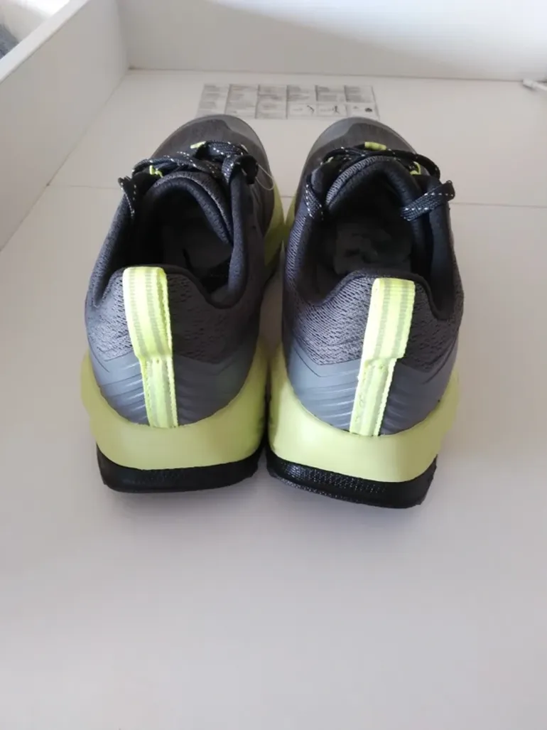 Used New Balance Basket sport bike — image 4 of 6