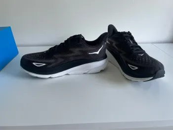 Gebrauchtes Hoka Clifton 9 Running Shoes