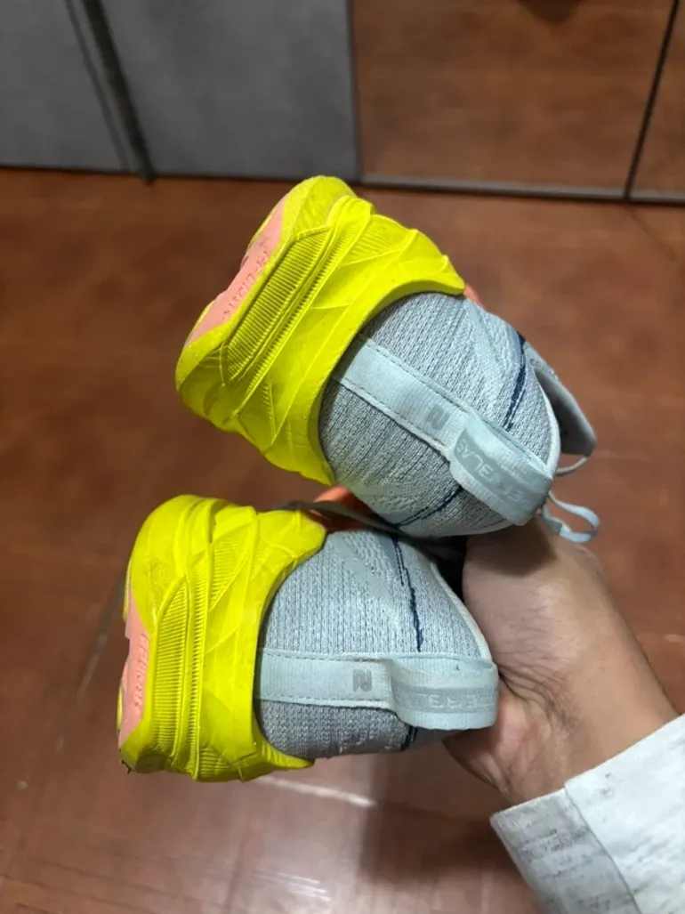 Asics Superblast 2 bike de segunda mano — imagen 4 de 6