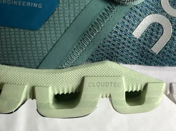 Used On Running Cloud bike — image 8 of 11