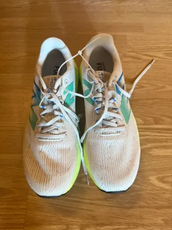 Used New Balance FuelCell Propel bike — image 3 of 6