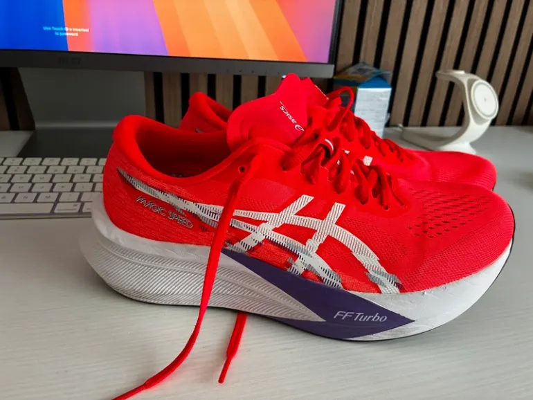 Used Asics Magic Speed 4 bike — image 4 of 10