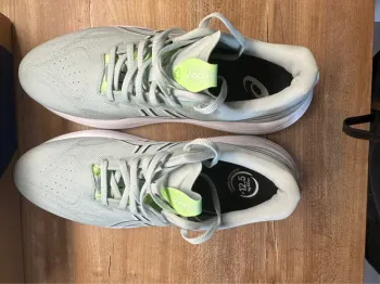 Used Asics Gel-Cumulus 28 bike — image 5 of 9