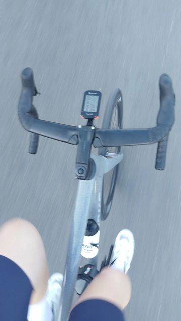 Used Roval Rapide Handlebar bike — image 1 of 2