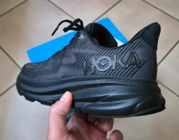 Used Hoka Clifton 9 bike — image 2 of 5