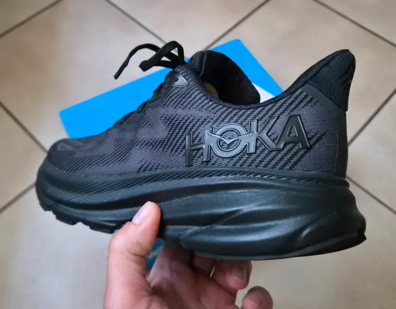 Used Hoka Clifton 9 bike — image 2 of 5