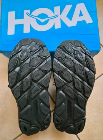 Used Hoka Clifton 9 bike — image 5 of 5