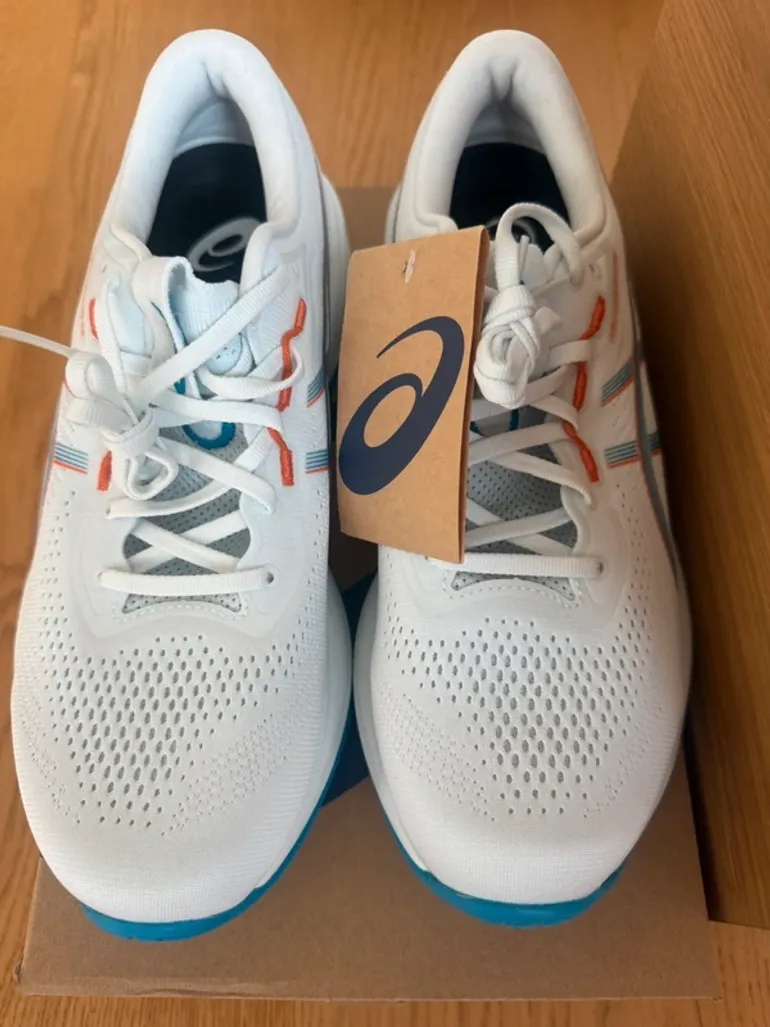 Used Asics Gel-Cumulus 28 bike — image 2 of 5