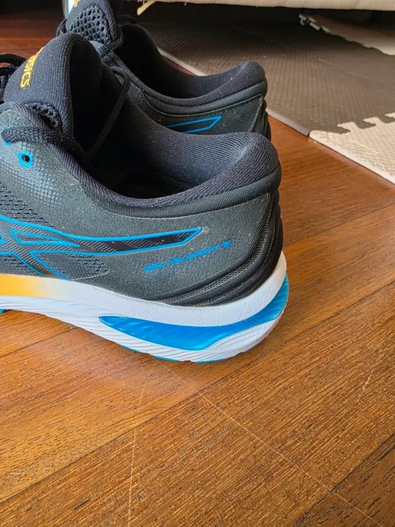 Asics Gel Glorify 5 bike d'occasion — image 2 sur 9