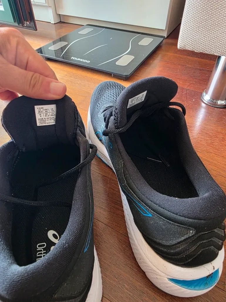 Asics Gel Glorify 5 bike d'occasion — image 7 sur 9