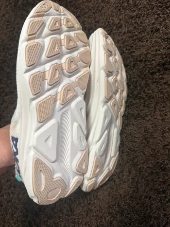 Tweedehands Hoka Schuhe bike — afbeelding 8 van 8