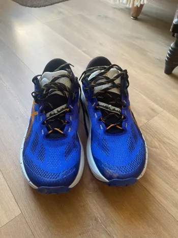 Used Asics Trabuco 14 bike — image 3 of 4
