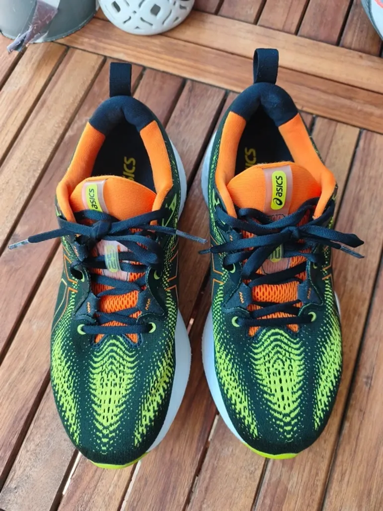 Used Asics Gel Cumulus 25 bike — image 3 of 8