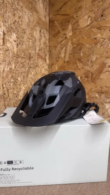 Used Fox Speedframe 2025 bike — image 3 of 17