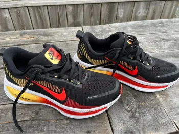 Gebrauchtes Nike Vomero 18 bike
