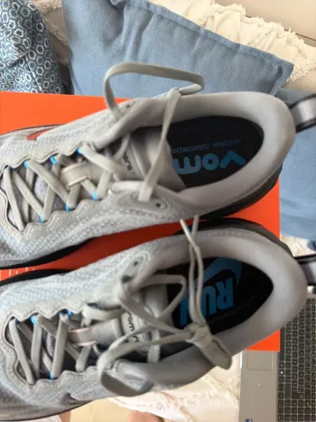 Used Nike Vomero Plus bike — image 3 of 4