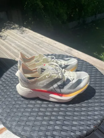 Used Adidas adizero adios pro 3 bike