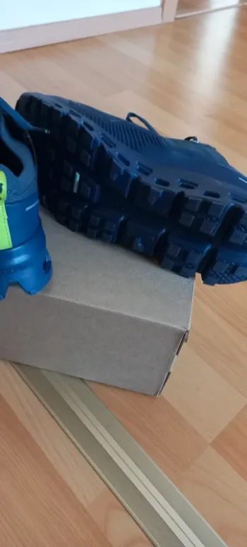 Gebrauchtes Ideal On Running Trail Shoe bike — Bild 10 von 12