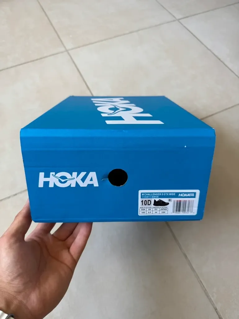 Used Hoka Challenger 8 GTX bike — image 8 of 8