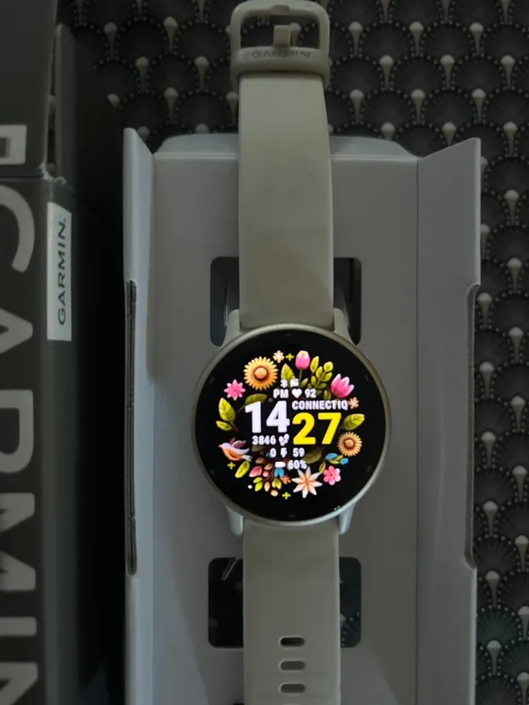Used Garmin vivoactive 5 bike — image 2 of 3