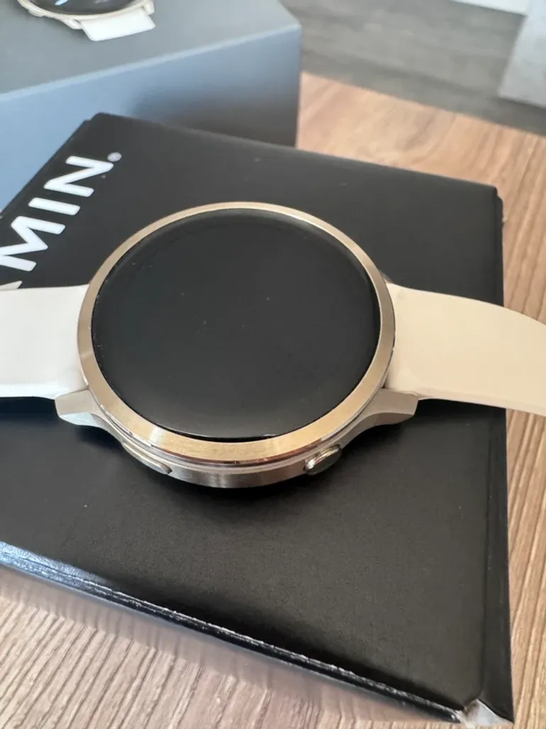 Gebrauchtes Garmin Venu 4 bike — Bild 6 von 8