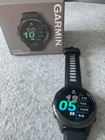 Käytetty Garmin Forerunner 970 bike