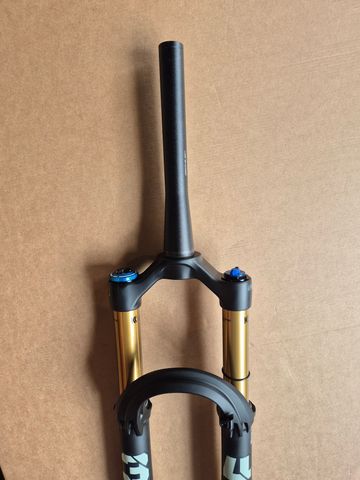 Použité Fox 34 Float Factory Grip2 bike — obrázek 5 z 6