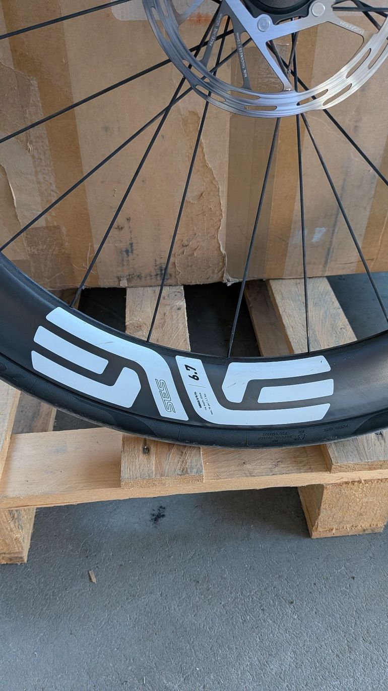 Brugt Enve SES 6.7 Wheelset 2026 bike — billede 9 af 18