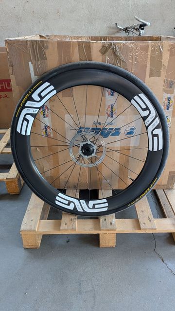 Gebrauchtes Enve SES 6.7 Wheelset 2026 bike — Bild 1 von 18