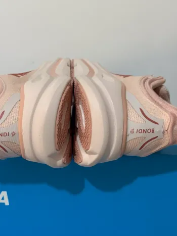 Used Hoka Bondi 9 bike — image 8 of 15