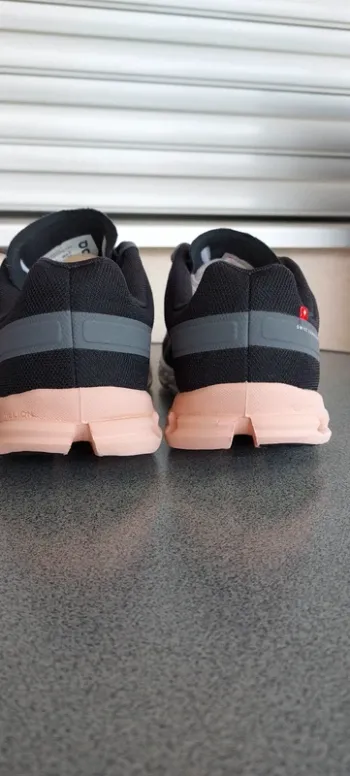 Used On Running On Sneaker bike — image 4 of 7