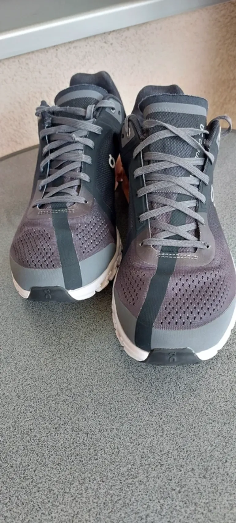 Used On Running On Sneaker bike — image 3 of 7
