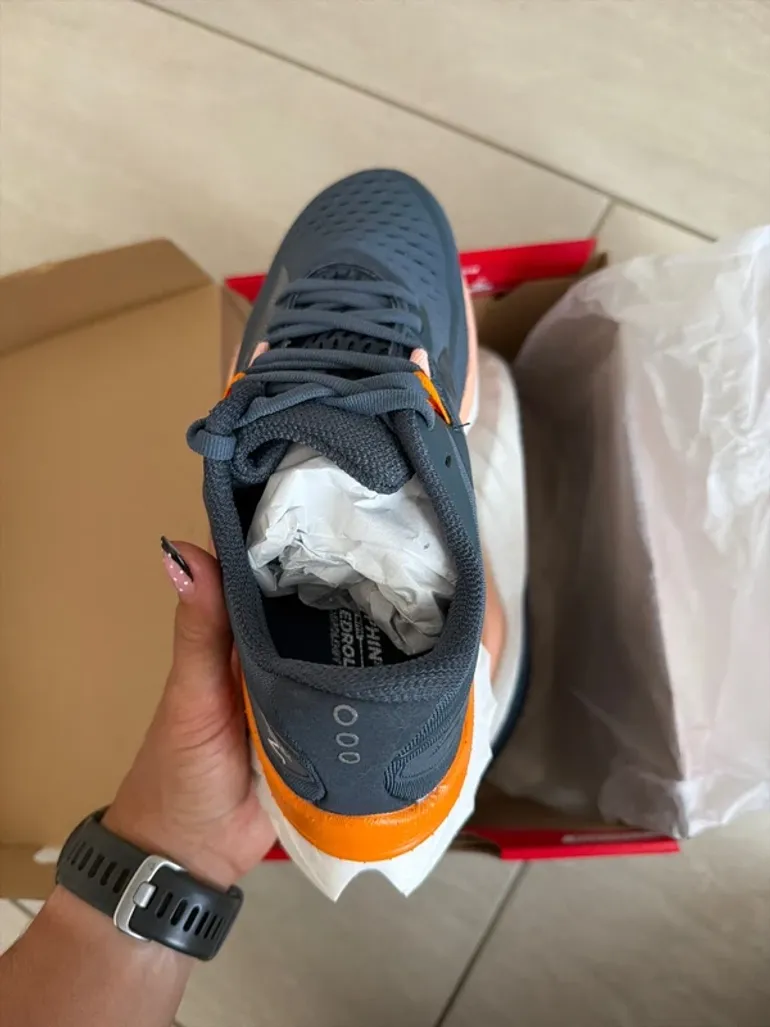 Käytetty Saucony Endorphin Speed 4 bike — kuva 2 / 4