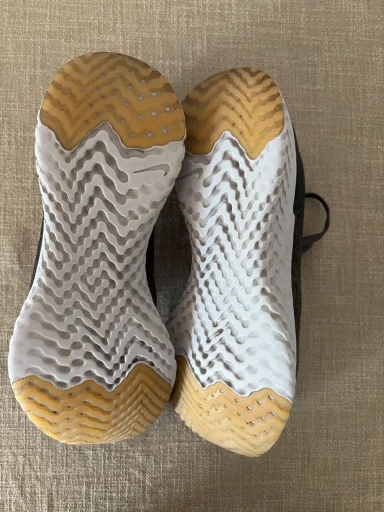 Gebrauchtes Nike Epic React Flyknit bike — Bild 6 von 6